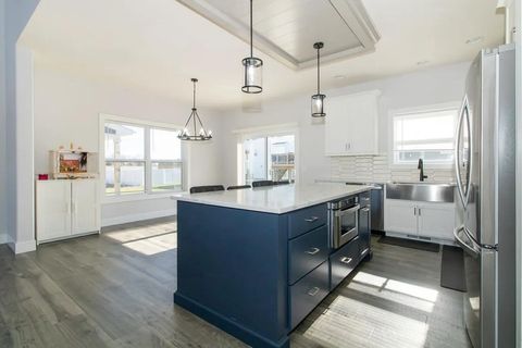 Tiny photo for 6101 Wrigley Drive, Bloomington, IL 61705 (MLS # 12621969)