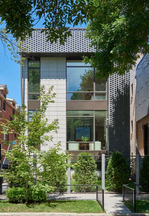 Photo of 2334 W Ohio Street, Chicago, IL 60612 (MLS # 12566406)