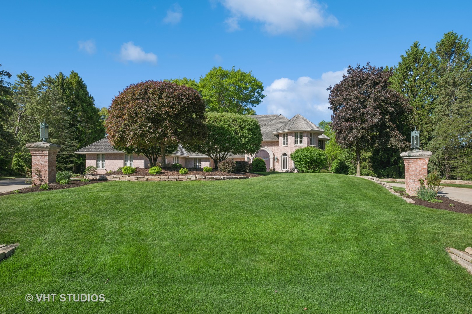 33 Ketterling Court