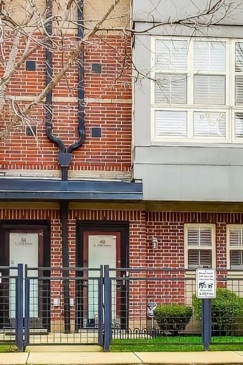 Photo of 49 E 23rd Street, Chicago, IL 60616 (MLS # 12611142)