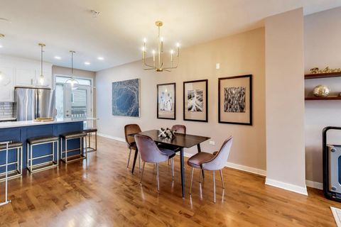 Tiny photo for 49 E 23rd Street, Chicago, IL 60616 (MLS # 12611142)