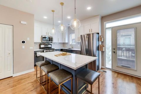 Tiny photo for 49 E 23rd Street, Chicago, IL 60616 (MLS # 12611142)