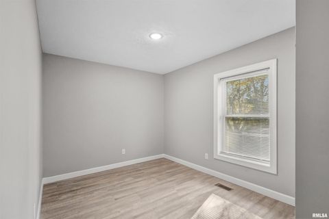 Tiny photo for 1220 N 14TH Street, Herrin, IL 62959 (MLS # EB460370)