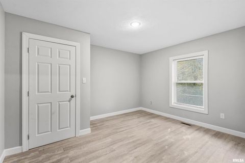 Tiny photo for 1220 N 14TH Street, Herrin, IL 62959 (MLS # EB460370)