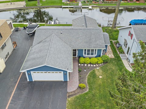 Tiny photo for 715 Monterrey Terrace, McHenry, IL 60050 (MLS # 12665009)