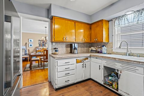 Tiny photo for 9100 S 55th Avenue, Oak Lawn, IL 60453 (MLS # 12525924)