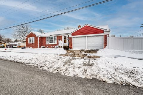 Photo of 9100 S 55th Avenue, Oak Lawn, IL 60453 (MLS # 12525924)