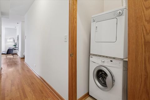 Tiny photo for 6135 S Drexel Avenue #4B, Chicago, IL 60637 (MLS # 12522002)