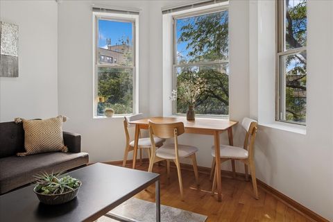 Tiny photo for 6135 S Drexel Avenue #4B, Chicago, IL 60637 (MLS # 12522002)