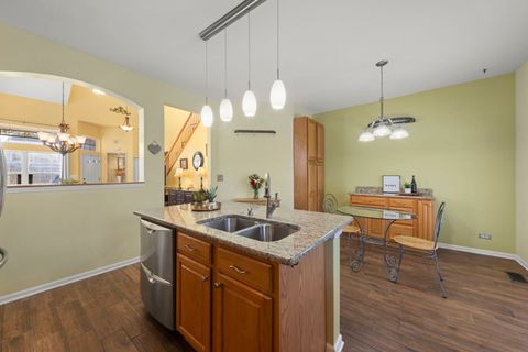 Tiny photo for 31506 Kline Circle, Warrenville, IL 60555 (MLS # 12524502)