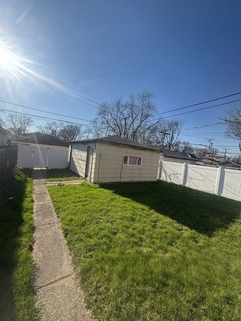 Tiny photo for 12504 S Lowe Avenue, Chicago, IL 60628 (MLS # 12693660)