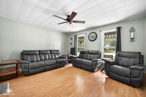 Tiny photo for 528 S Water Street, Wilmington, IL 60481 (MLS # 12762439)
