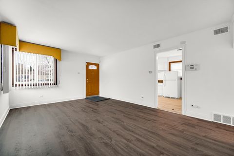 Tiny photo for 12510 S Elizabeth Street, Calumet Park, IL 60827 (MLS # 12467658)