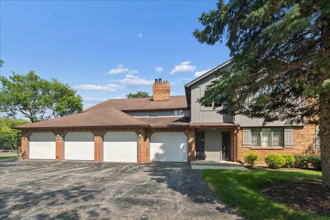 Photo of 13259 S Country Club Court #2A, Palos Heights, IL 60463 (MLS # 12740417)