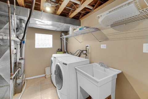 Tiny photo for 1915 Dewey Avenue, Evanston, IL 60201 (MLS # 12680252)