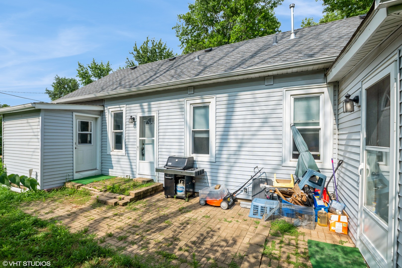 218 Hughes Avenue