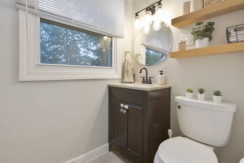 Tiny photo for 328 S 14TH Street, St. Charles, IL 60174 (MLS # 12491212)