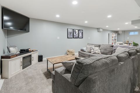 Tiny photo for 328 S 14TH Street, St. Charles, IL 60174 (MLS # 12491212)