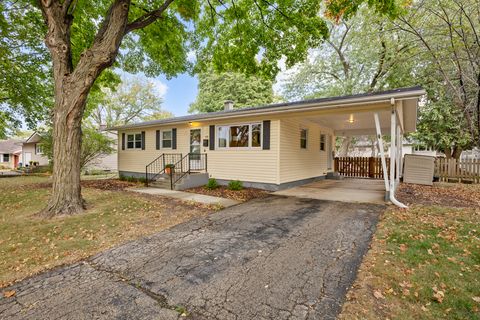 Tiny photo for 328 S 14TH Street, St. Charles, IL 60174 (MLS # 12491212)