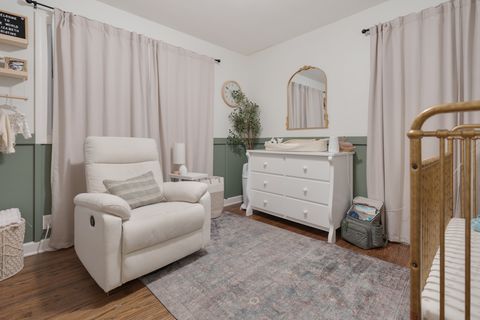 Tiny photo for 328 S 14TH Street, St. Charles, IL 60174 (MLS # 12491212)