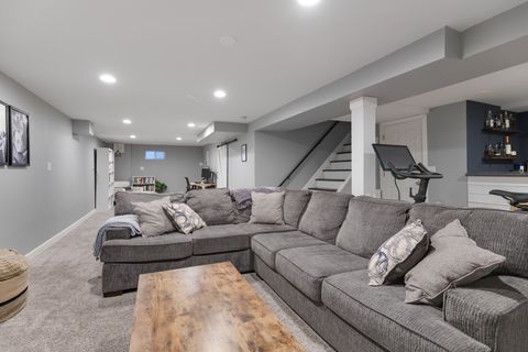Tiny photo for 328 S 14TH Street, St. Charles, IL 60174 (MLS # 12491212)