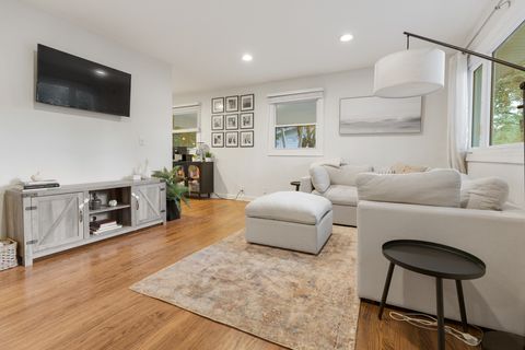 Tiny photo for 328 S 14TH Street, St. Charles, IL 60174 (MLS # 12491212)