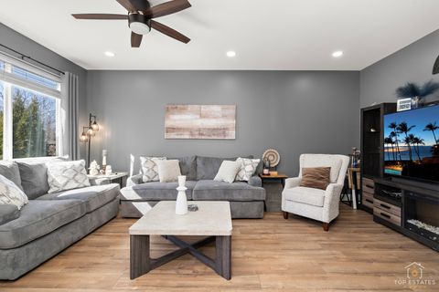 Tiny photo for 25267 Trelliage Avenue, Plainfield, IL 60585 (MLS # 12595132)