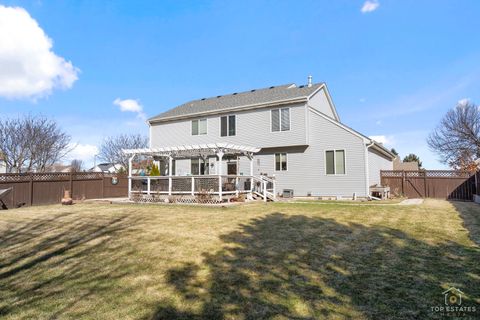 Tiny photo for 25267 Trelliage Avenue, Plainfield, IL 60585 (MLS # 12595132)