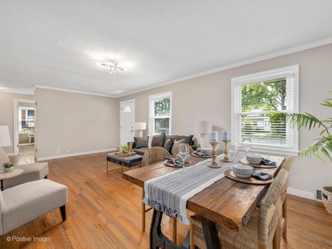 Tiny photo for 9532 Lexington Avenue, Brookfield, IL 60513 (MLS # 12472592)