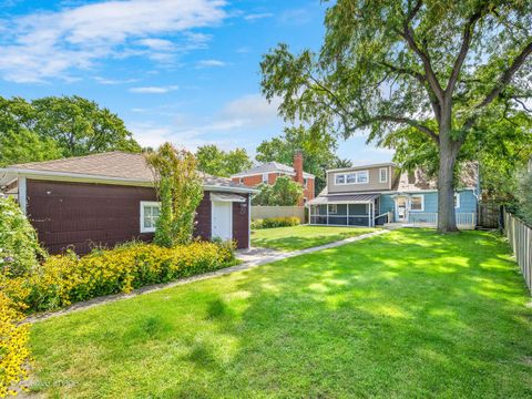 Tiny photo for 9532 Lexington Avenue, Brookfield, IL 60513 (MLS # 12472592)