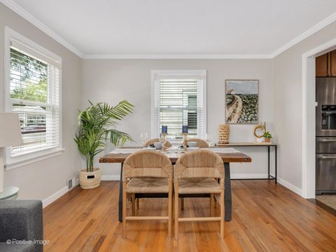 Tiny photo for 9532 Lexington Avenue, Brookfield, IL 60513 (MLS # 12472592)