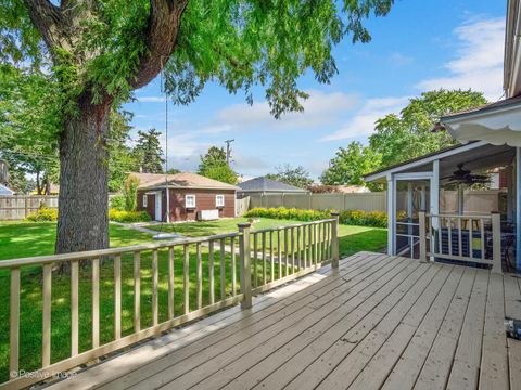 Tiny photo for 9532 Lexington Avenue, Brookfield, IL 60513 (MLS # 12472592)