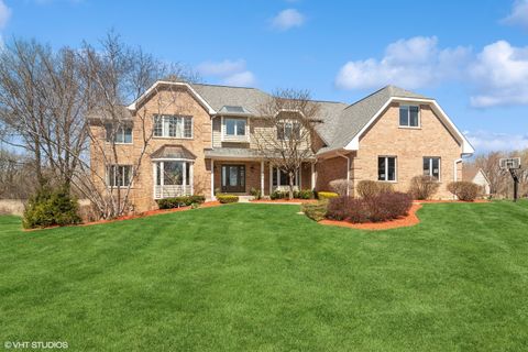 15 North Trail Hawthorn Woods IL 60047