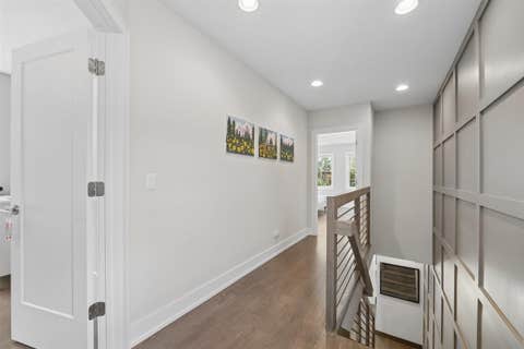 Tiny photo for 6739 N Oxford Avenue, Chicago, IL 60631 (MLS # 12728877)