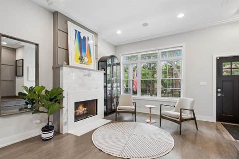 Tiny photo for 6739 N Oxford Avenue, Chicago, IL 60631 (MLS # 12728877)
