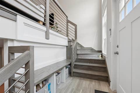 Tiny photo for 6739 N Oxford Avenue, Chicago, IL 60631 (MLS # 12728877)
