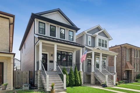 Photo of 6739 N Oxford Avenue, Chicago, IL 60631 (MLS # 12728877)