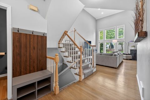 Tiny photo for 1051 W Sutton Court, Palatine, IL 60067 (MLS # 12683104)