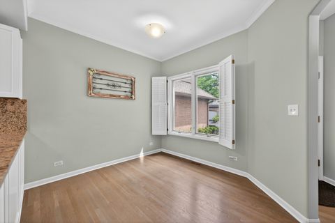 Tiny photo for 1051 W Sutton Court, Palatine, IL 60067 (MLS # 12683104)