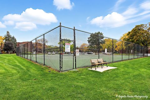 Tiny photo for 1425 Sandpebble Drive #227, Wheeling, IL 60090 (MLS # 12506284)