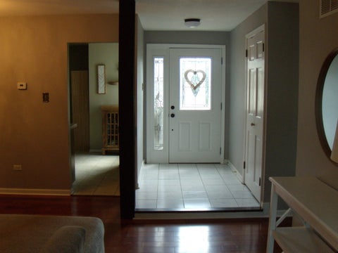 Tiny photo for 61 Westwood Square, Indian Head Park, IL 60525 (MLS # 12741112)