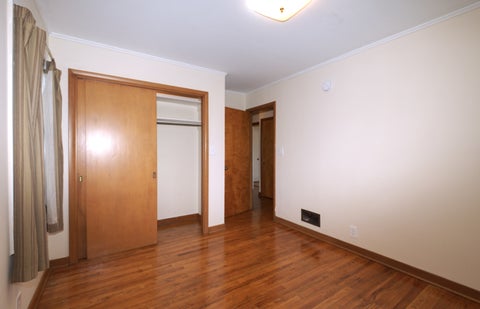 Tiny photo for 722 Argyle Court, Clinton, IA 52732 (MLS # 12708449)