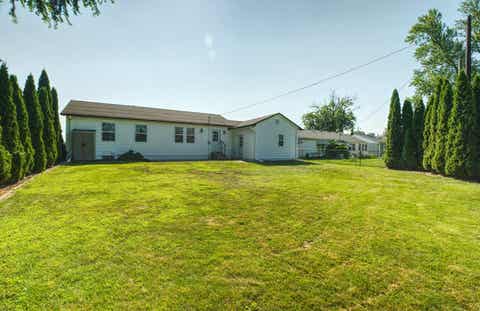 Tiny photo for 722 Argyle Court, Clinton, IA 52732 (MLS # 12708449)