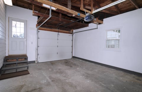 Tiny photo for 722 Argyle Court, Clinton, IA 52732 (MLS # 12708449)