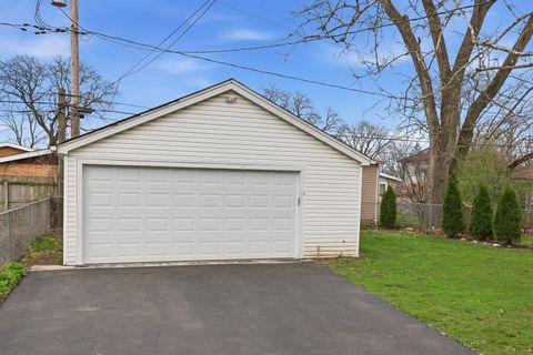 Tiny photo for 318 Hibbard Road, Wilmette, IL 60091 (MLS # 12607997)