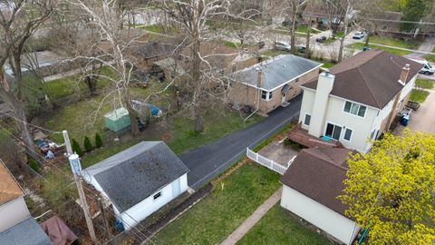 Tiny photo for 318 Hibbard Road, Wilmette, IL 60091 (MLS # 12607997)