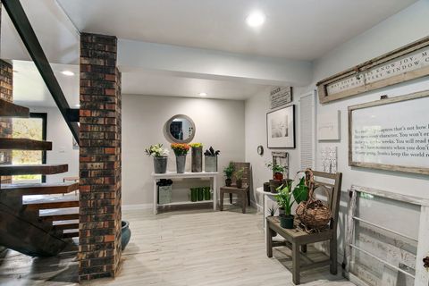 Tiny photo for 6N779 State Route 31, St. Charles, IL 60174 (MLS # 12484205)