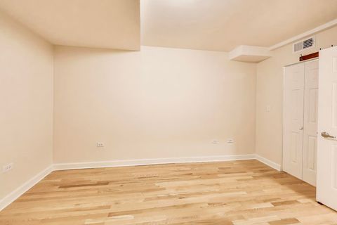 Tiny photo for 2403 N ORCHARD Street #G, Chicago, IL 60614 (MLS # 12483556)
