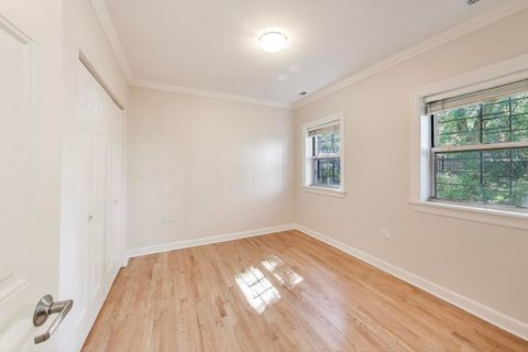 Tiny photo for 2403 N ORCHARD Street #G, Chicago, IL 60614 (MLS # 12483556)