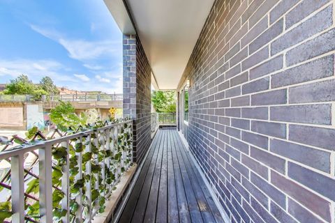 Tiny photo for 1800 N California Avenue #1E, Chicago, IL 60647 (MLS # 12617256)